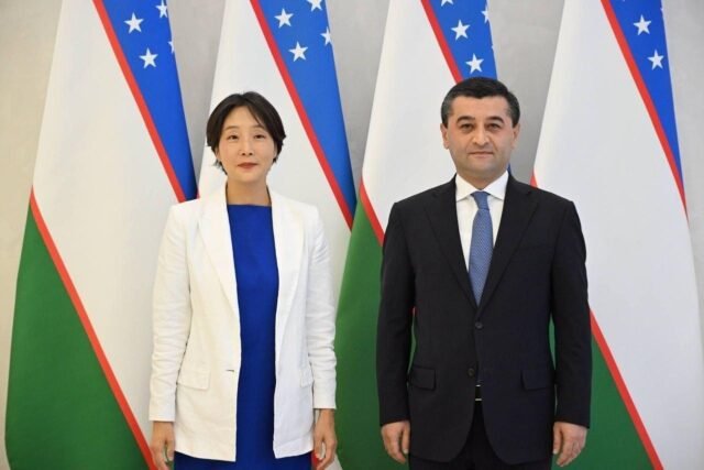 Korea, Uzbekistan membahas hubungan bilateral, kerja sama energi pada pertemuan