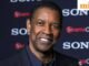 Kutipan hari ini dari aktor Amerika Denzel Washington tentang konsistensi: “Tanpa komitmen, Anda tidak akan pernah memulai, tapi…”