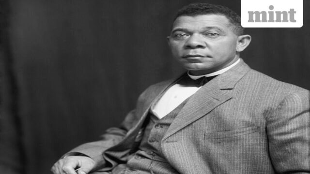 Kutipan hari ini oleh Booker T. Washington: “Sukses tidak diukur