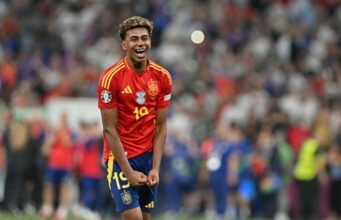 Lamine Yamal bersinar saat Spanyol mengalahkan Arab Saudi 4-0 dalam kemenangan Piala Dunia