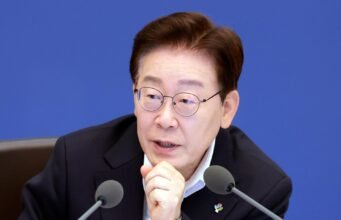 Lee mengatakan pemerintah akan secara aktif mendukung proyek cluster chip barat daya