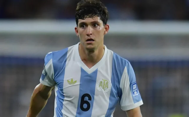 Lionel Scaloni terpaksa melakukan perubahan pada skuad Argentina di Piala