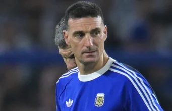 Lionel Scaloni tidak menutup kemungkinan adanya perubahan lebih lanjut pada skuad Argentina di Piala Dunia setelah cederanya Leonardo Balerdi