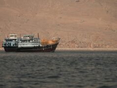 Masa depan Selat Hormuz tidak pasti meskipun semakin banyak kapal yang berlayar ke sana