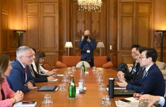 Menteri Perdagangan menyampaikan kebijakan industri Seoul pada pertemuan tingkat menteri OECD