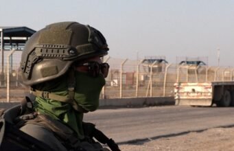 ‘Mereka meludahi wajah saya’: Warga Palestina menggambarkan pelanggaran di penyeberangan Gaza