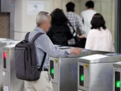 Meskipun mendapat dukungan publik, Korea berjuang untuk menaikkan ambang batas usia naik kereta bawah tanah gratis bagi warga lanjut usia