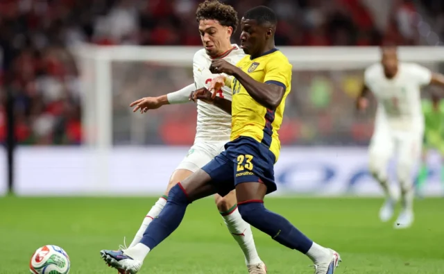 Moises Caicedo absen dari starting XI: susunan pemain dikonfirmasi untuk
