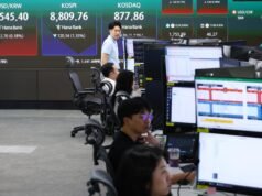 Operator pasar saham mengeluarkan pemutus arus untuk KOSPI jika terjadi penurunan tajam