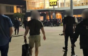 PERHATIKAN: Imigrasi Bali menghentikan jet pribadi yang membawa tersangka Australia yang dicari