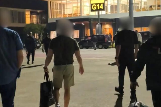 PERHATIKAN: Imigrasi Bali menghentikan jet pribadi yang membawa tersangka Australia