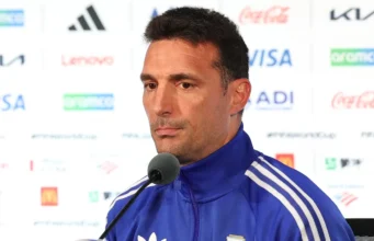 ‘Saya yakin salah satu negara besar akan memenangkan Piala Dunia,’ kata Scaloni setelah Argentina menang