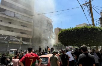 Tentara Israel menyerang pinggiran kota Beirut menjelang kesepakatan AS-Iran
