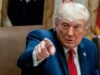 Trump mengatakan AS akan memukul Iran dengan sangat keras malam ini, dan menginginkan kendali atas infrastruktur energi