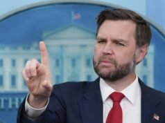 Vance memberi tahu Israel bahwa Trump adalah ‘satu-satunya sekutu Anda’ ketika pembicaraan Iran ditunda