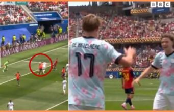 Charles De Ketelaere mencetak gol untuk Belgia melawan Spanyol