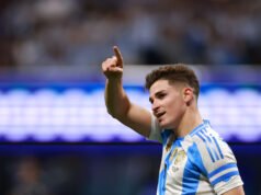 Julian Alvarez mencetak gol luar biasa untuk Argentina di perpanjangan waktu