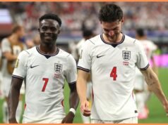 Bukayo Saka mencetak gol ketiga Inggris saat pertahanan Prancis runtuh
