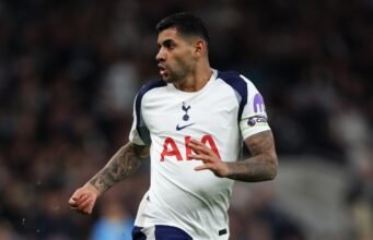 Pembaruan Romano memperjelas masa depan bek Liga Premier