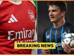 Christos Tzolis dalam bocoran foto seragam Arsenal