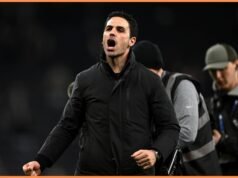 Arsenal memiliki John Stone dan Ezri Konsa dalam daftar transfer mereka