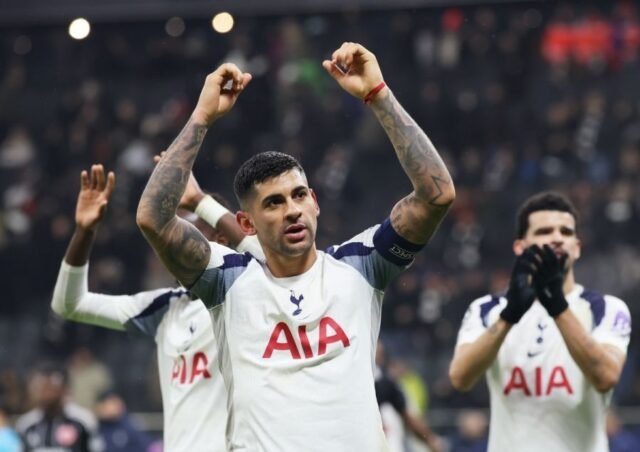 Inter Milan mengajukan tawaran untuk bek Tottenham Cristian Romero