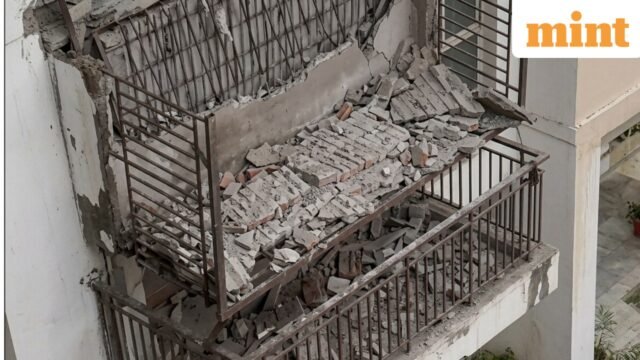 Balkon runtuh di masyarakat Gurugram yang mewah; warga menuntut “audit