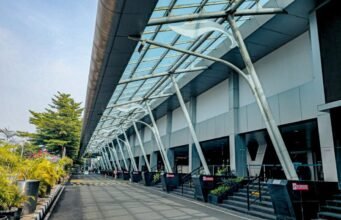 Bandara Husein Sastranegara Bandung akan ditetapkan kembali menjadi bandara internasional