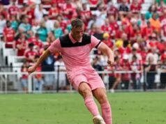 Bek Sunderland Dan Ballard tentang perbedaan antara Liverpool milik Slot dan Iraola (Video)