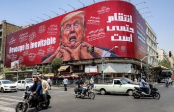 Centcom AS mengatakan Iran meluncurkan beberapa rudal balistik ke arah pasukan