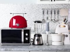 Daftar Periksa: Cara Aman Memasukkan Makanan Beku ke Microwave