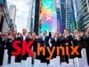 Debut Nasdaq menandai ‘momen bersejarah’ dan mengharapkan investasi besar dalam AI