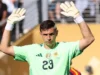 Emiliano Martínez menebar keraguan atas masa depan Argentina setelah kekalahan di final Piala Dunia 2026 dari Spanyol