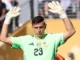Emiliano Martínez menebar keraguan atas masa depan Argentina setelah kekalahan di final Piala Dunia 2026 dari Spanyol