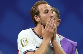 Enam menit kegilaan: bagaimana kemunduran Inggris yang menentukan membuat mereka kehilangan tempat di final Piala Dunia