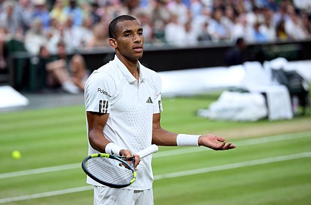 Félix Auger-Aliassime mengakhiri kemitraan 10 tahunnya dengan Pelatih
