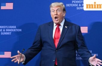 Gedung Putih menghapus operator teleprompter yang menghasilkan lebih dari $90.000 dengan memasang taruhan terkait dengan pidato Trump: detailnya