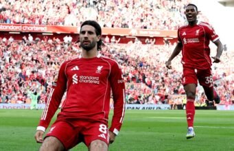 Gelandang Liverpool Dominik Szoboszlai membahas gol tendangan bebas yang menakjubkan melawan Arsenal dan Manchester City (Video)
