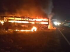 Jalan Raya Delhi-Mumbai: 7 tewas, lebih dari 15 terluka saat bus menabrak truk dan terbakar di Dausa Rajasthan