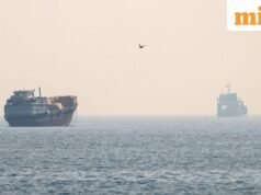 Kapal tanker India menyimpang dari koridor Oman yang didukung AS di Selat Hormuz, kata Iran