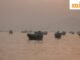 Kapal tanker minyak berbalik arah di Hormuz, beberapa diantaranya mengambil rute ke Iran