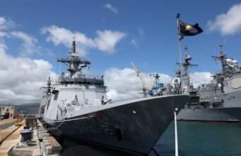 Kapten Filipina memuji fregat buatan Korea setelah tahun pertama di laut