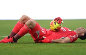 Kompetisi Liga Premier dan Inggris akan menguji aturan cedera kiper baru yang bertujuan untuk menghentikan pemborosan waktu