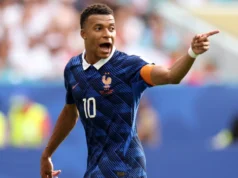 Kylian Mbappe melampaui Lionel Messi sebagai pencetak gol terbanyak Piala Dunia sepanjang masa dengan dua gol melawan Inggris