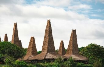 Lahir dalam perbudakan di Sumba Timur