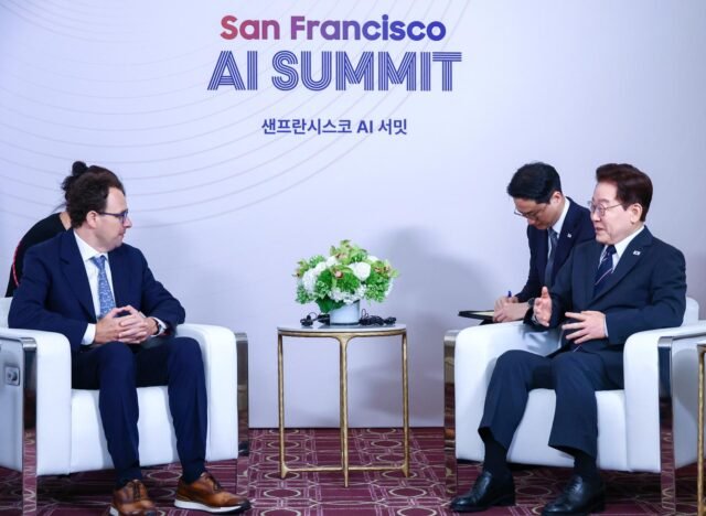 Lee bertemu CEO Anthropic Amodei, mencari dukungan untuk sektor AI