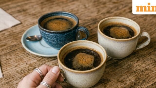 Lima cangkir kopi sehari mungkin aman bagi kebanyakan orang dewasa,