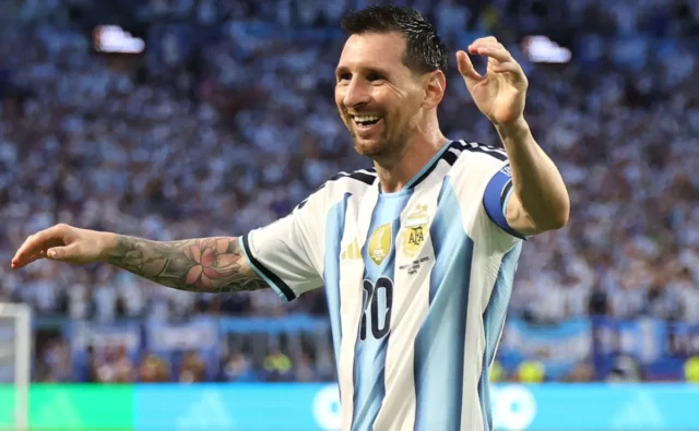 Lionel Messi tetap menduduki puncak klasemen Sepatu Emas Piala Dunia