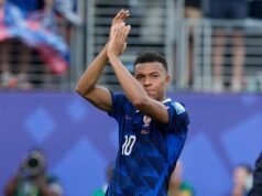 Mbappé mencetak dua gol dan menyamai Messi untuk memimpin Piala Dunia dengan 6 gol