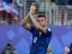 Mbappé mencetak dua gol dan menyamai Messi untuk memimpin Piala Dunia dengan 6 gol